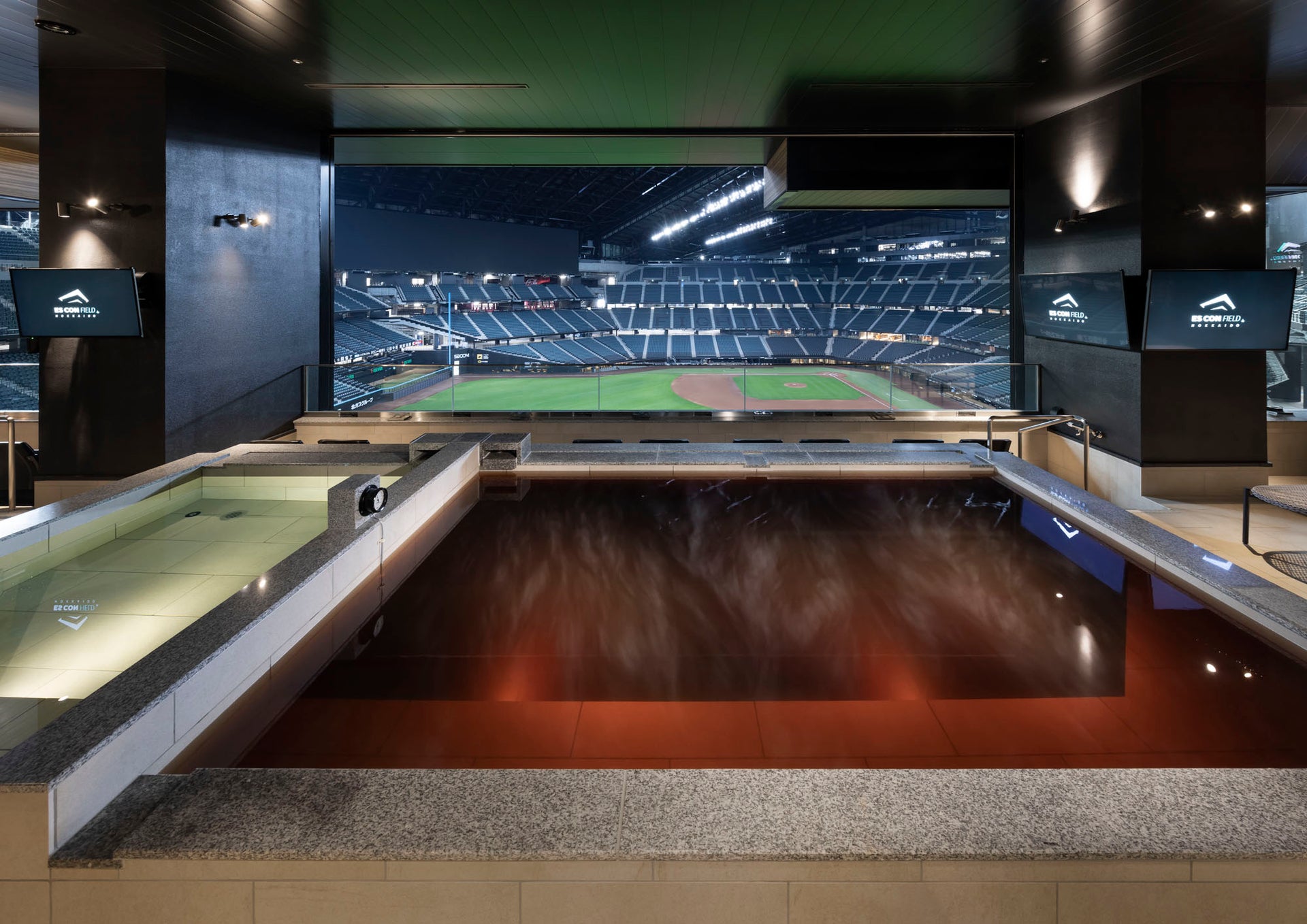 ES CON FIELD HOKKAIDO「tower eleven hotel」「tower eleven onsen & sauna」